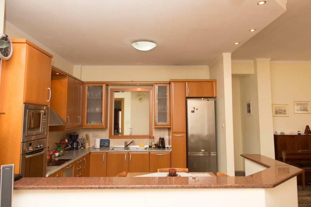 Veta'S Spacious Central Apartment Serres Exteriér fotografie